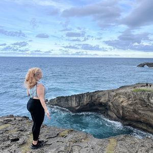 Meet your Posher, Dawn